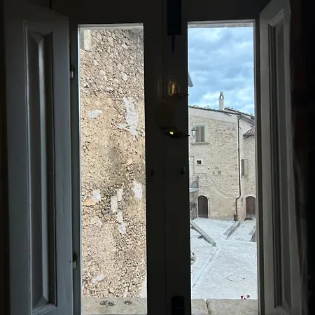 Nido Stellato Ferienhaus Calascio